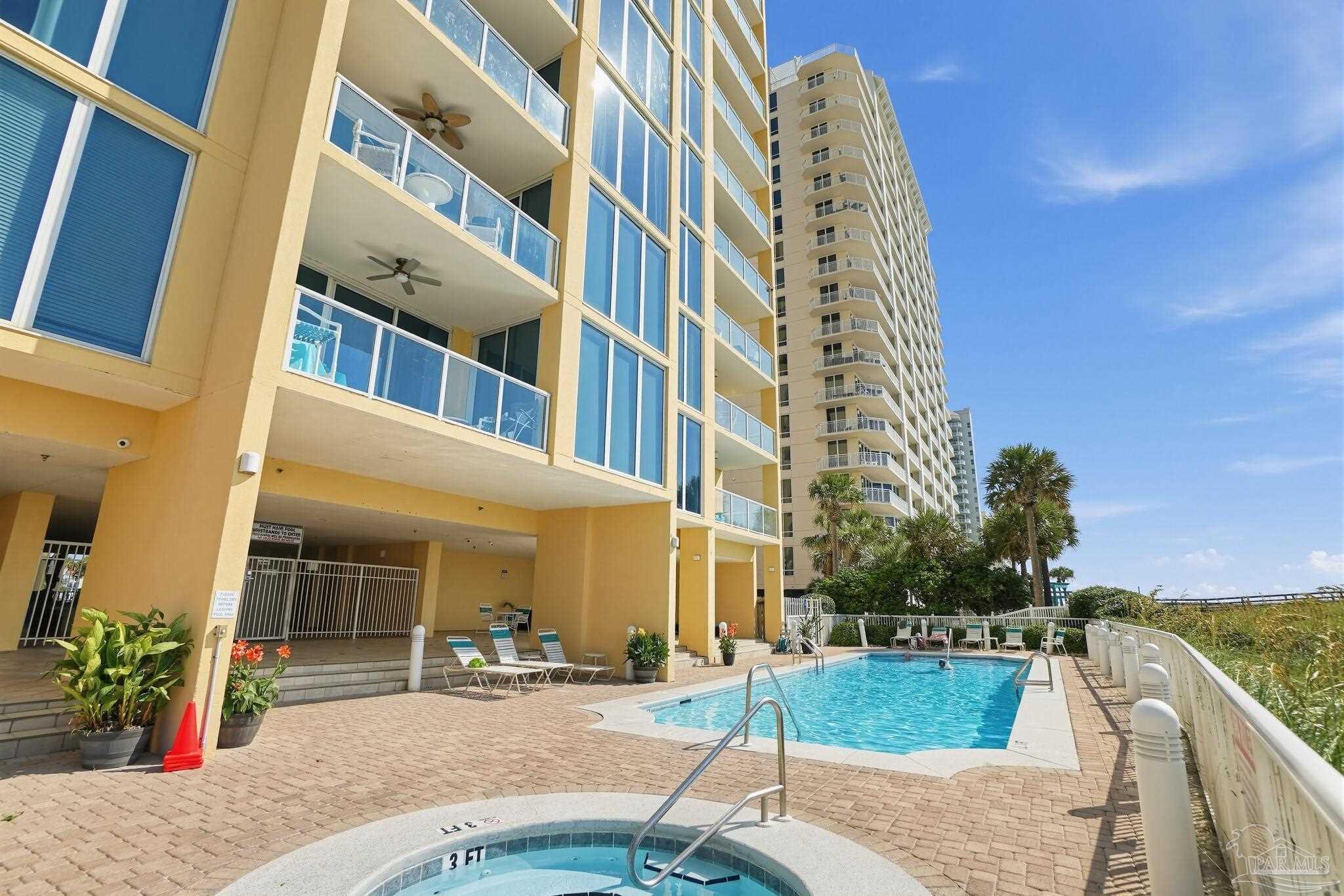 8477 Gulf Blvd #101 — photo