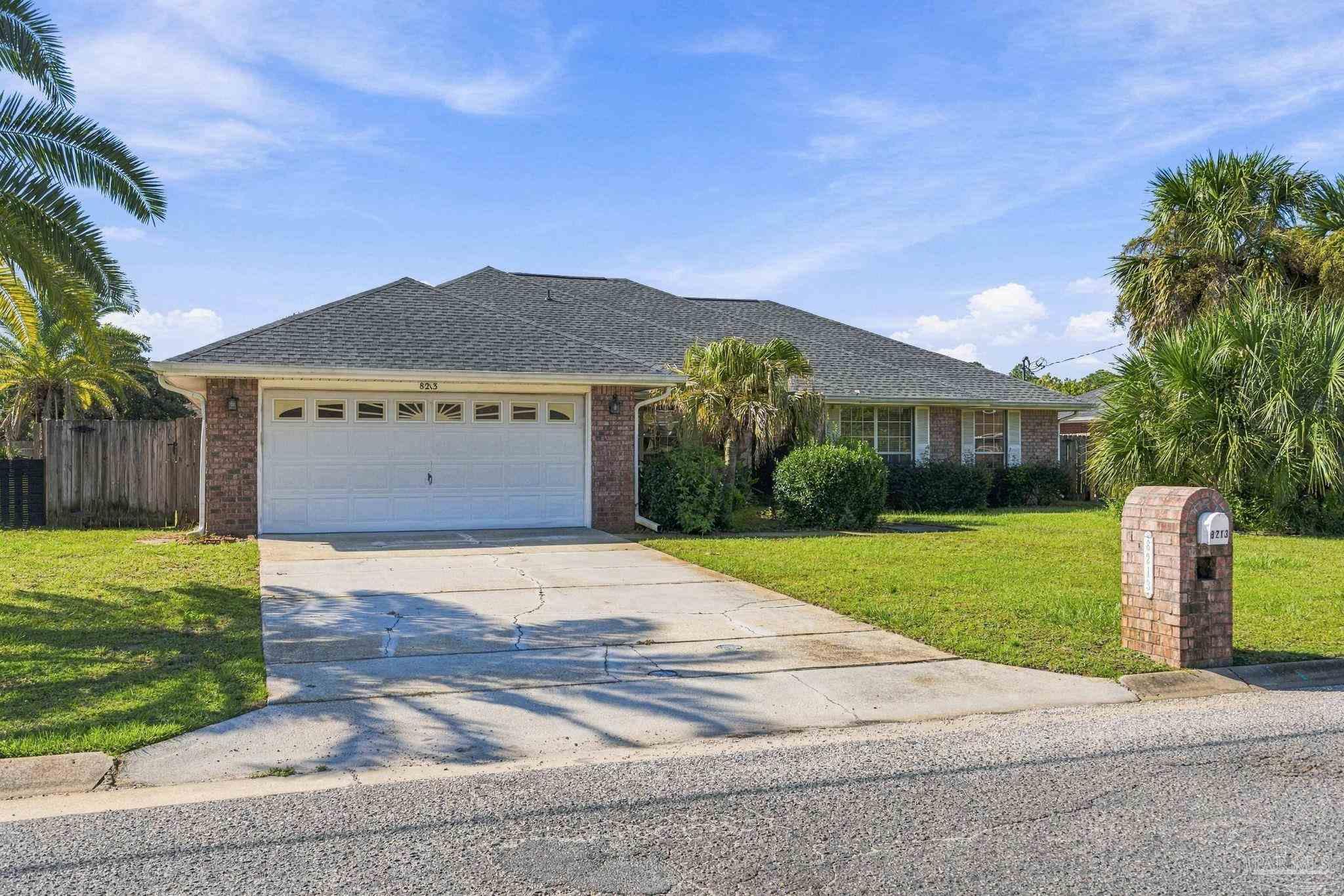 8213 Hartington Dr — photo