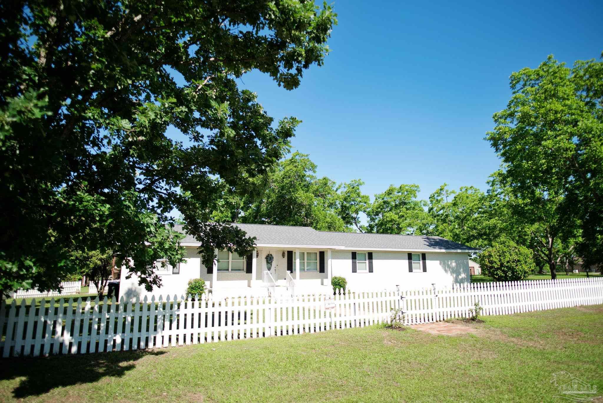 2001 Chavers Road, Cantonment, FL 32533 — photo 3