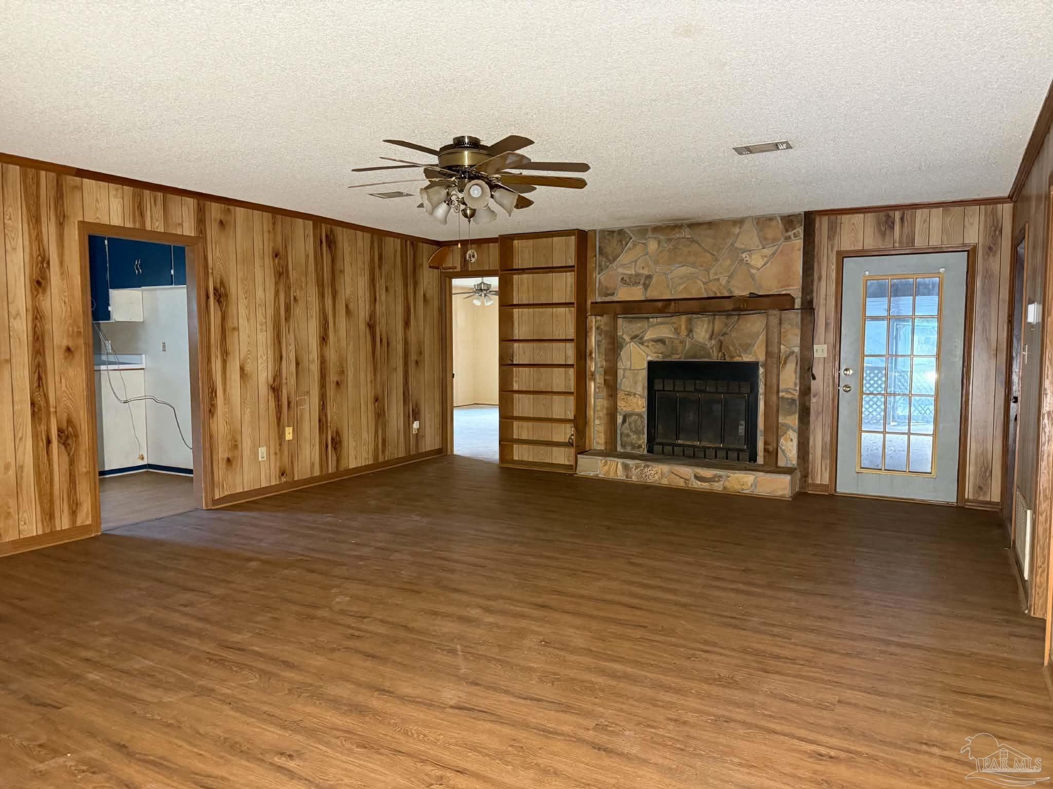 5749 Windermere Trace, Pace, FL 32571 — photo 2