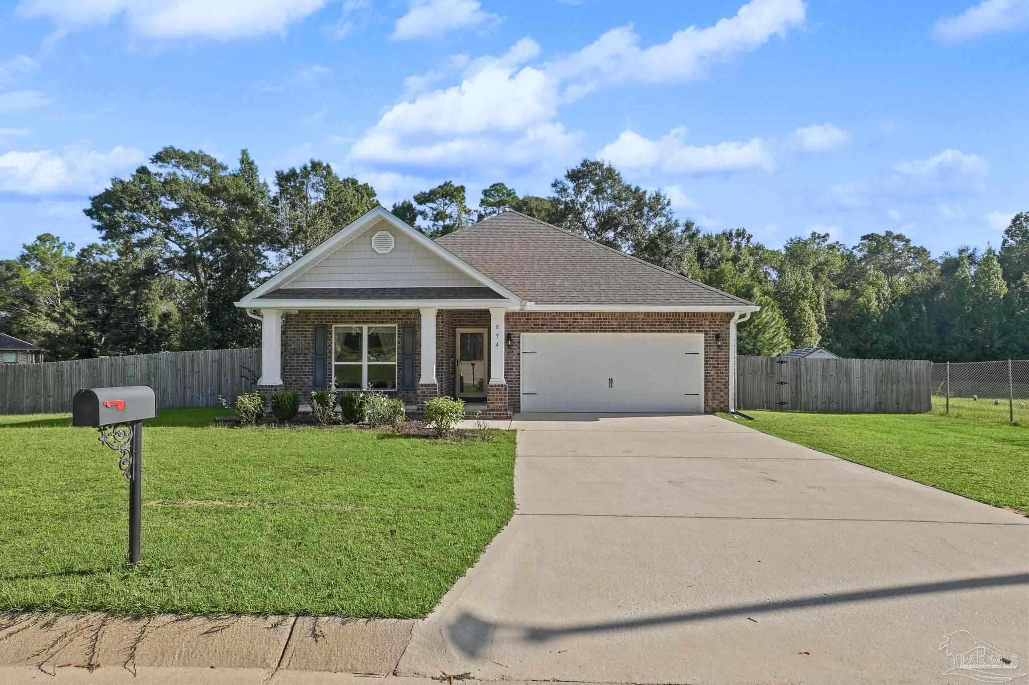 894 Jesse Dr — photo