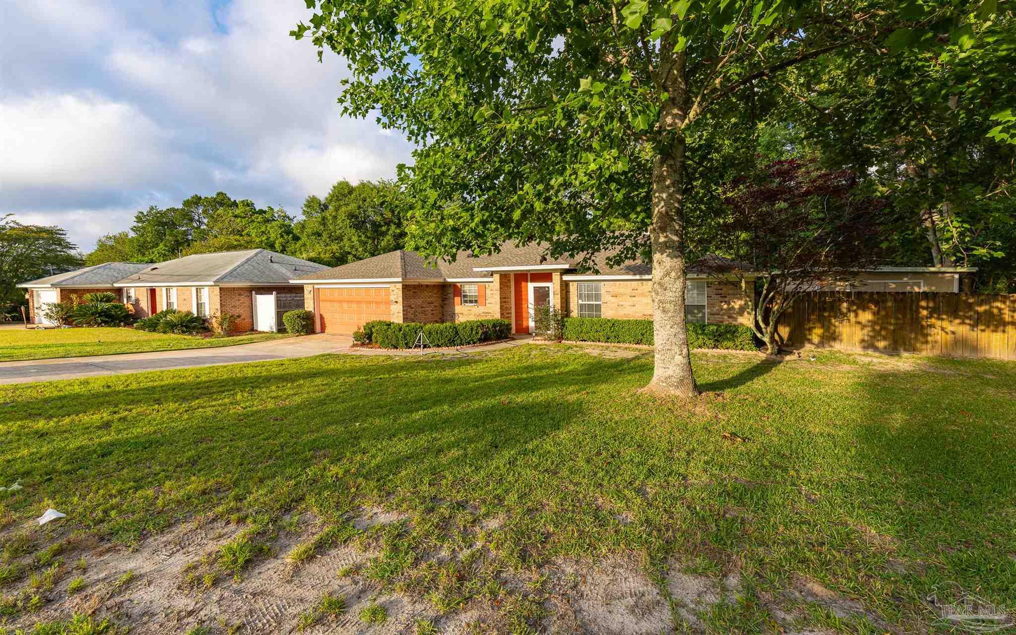 11108 Pine Hill Dr — photo