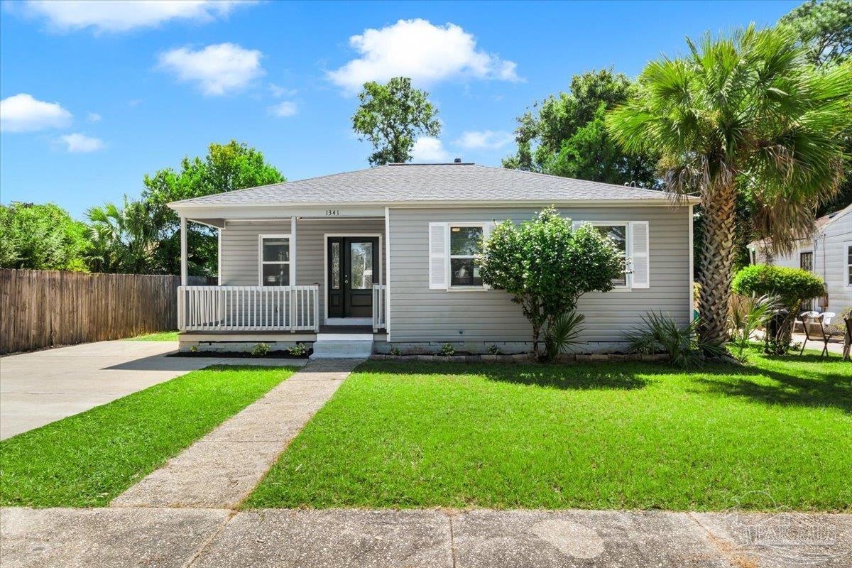 1341 E Scott St — photo