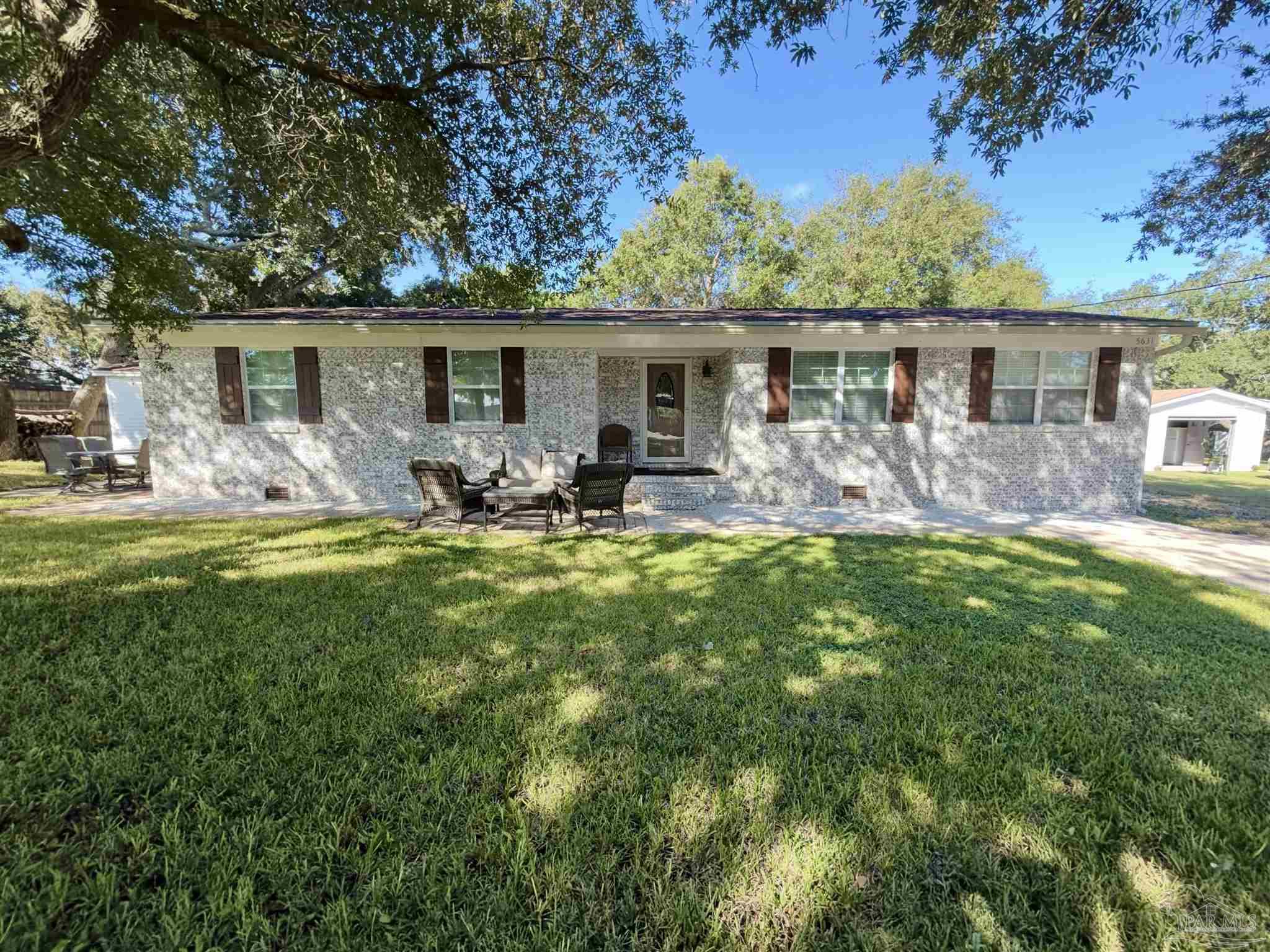 5631 Galvez Rd — photo