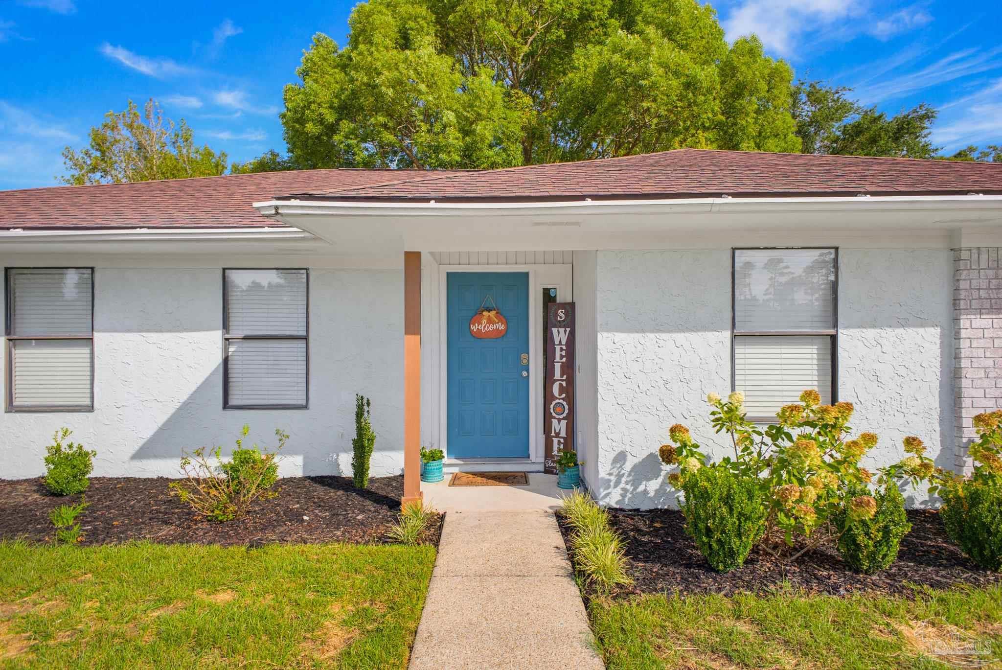 12186 Gulf Beach Hwy — photo
