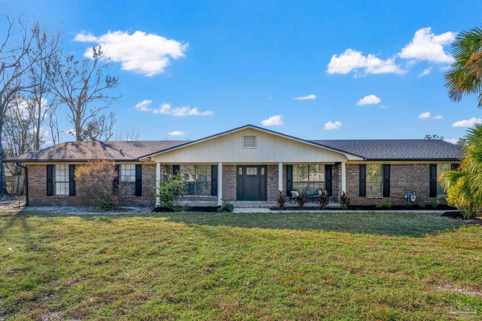 1519 Oak Shore Dr — photo