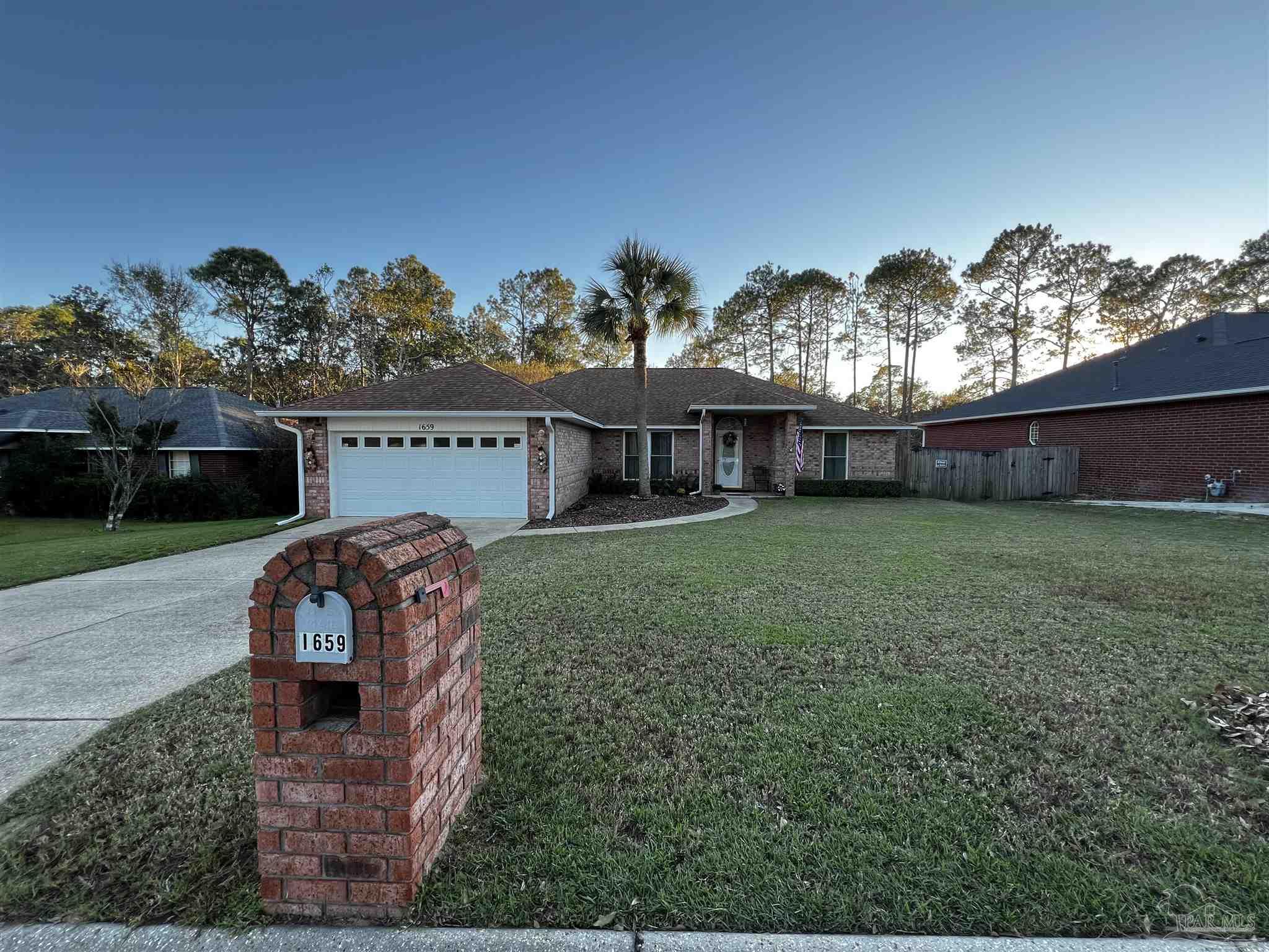 1659 Condor Dr — photo