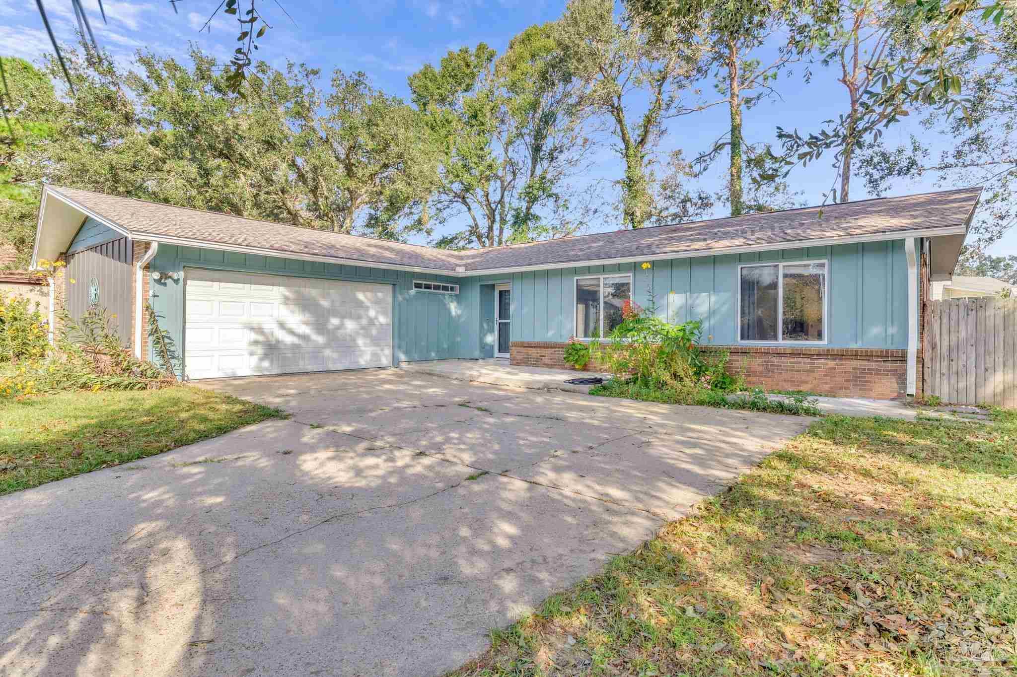2558 Amberjack Ct — photo