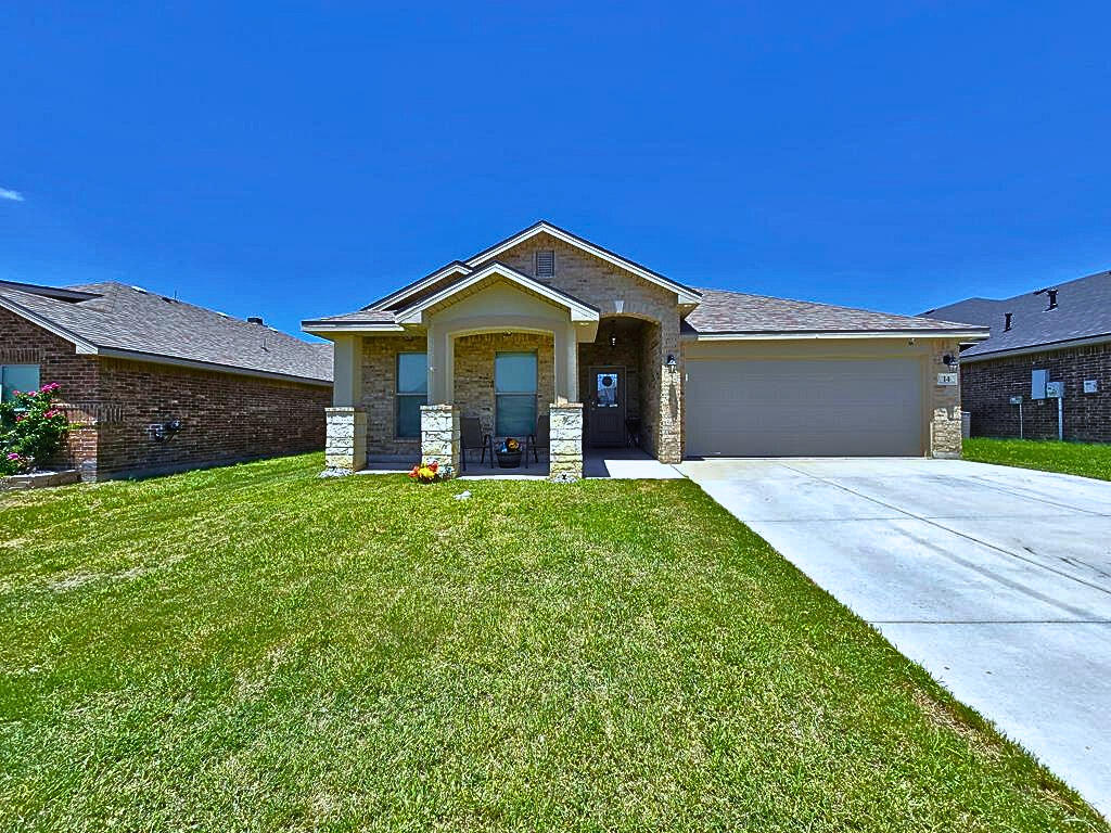 14 Iron Wood Court — photo