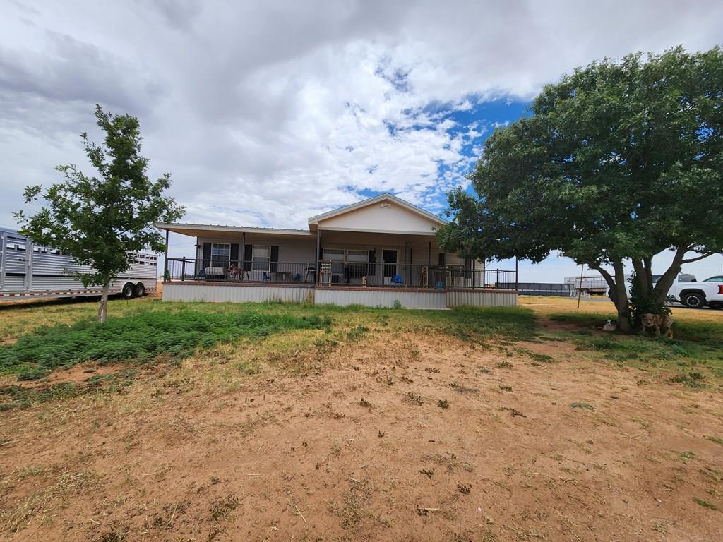 2401 S County Rd 1050 — photo