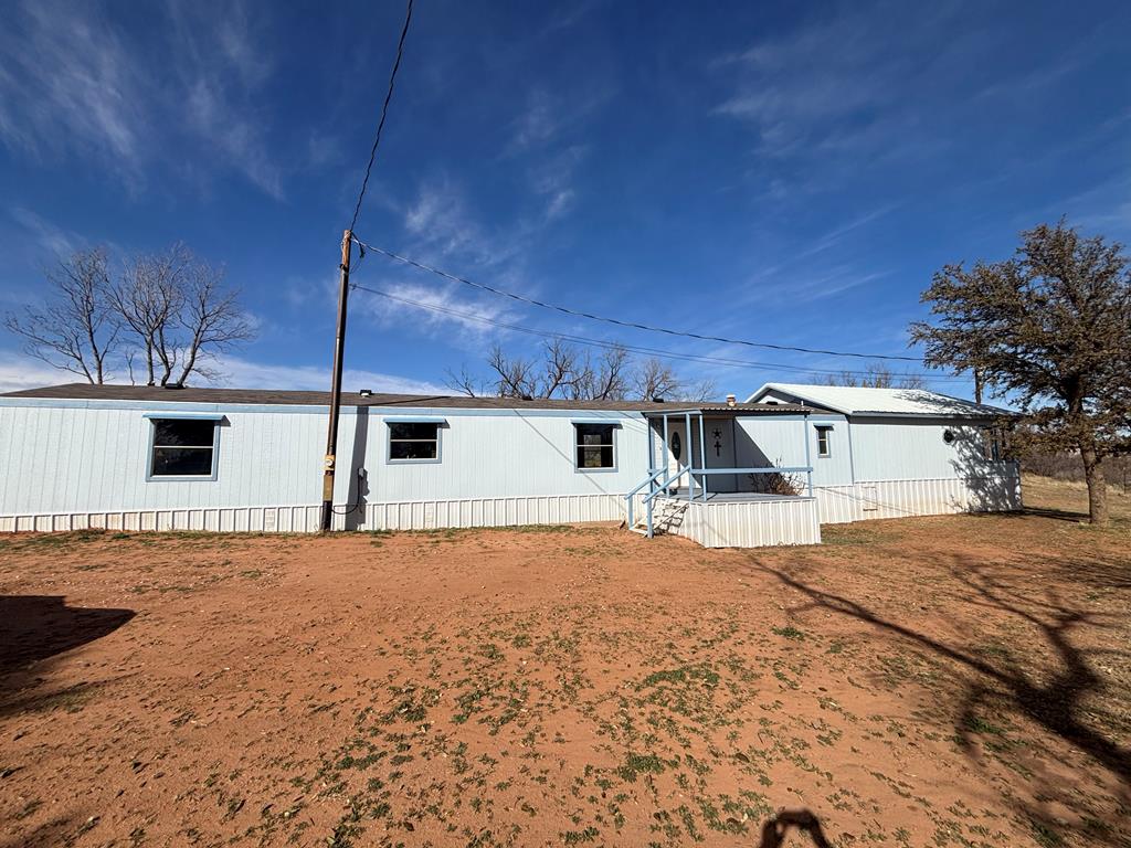 1887 FM 2836 — photo
