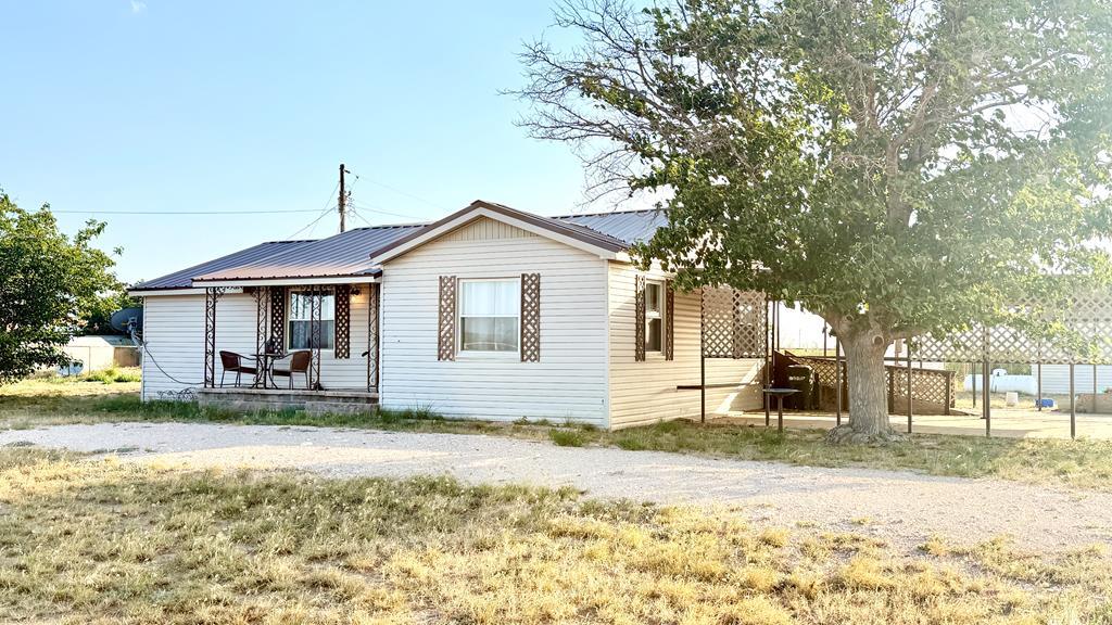 8812 S County Rd 1110 — photo