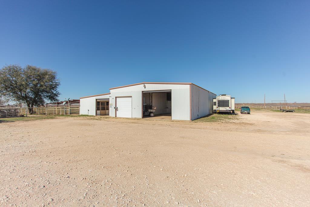 12801 E County Rd 135 — photo