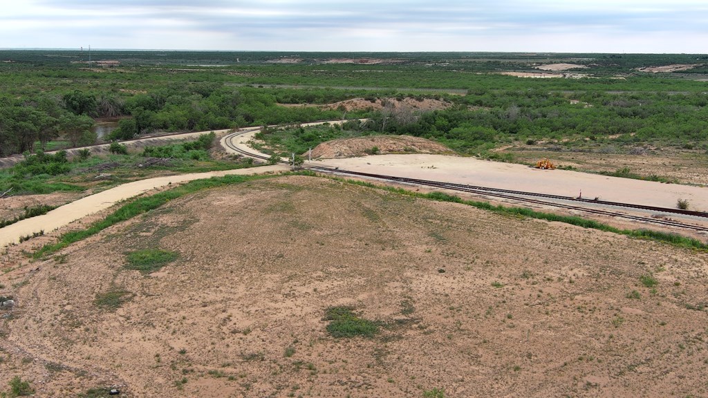 700 Anna, Big Spring, TX 79720 — photo 3