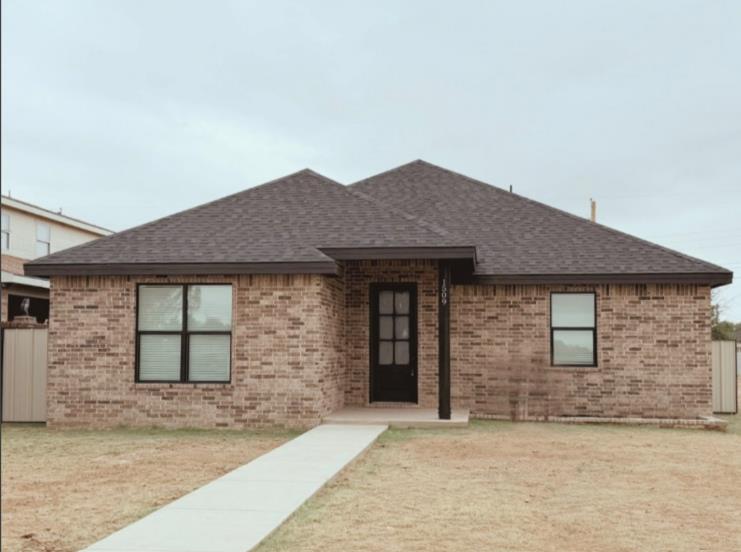 1509 Ridglea Dr — photo