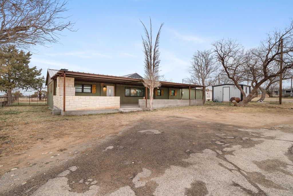 205 Driver Road, Big Spring, TX 79720