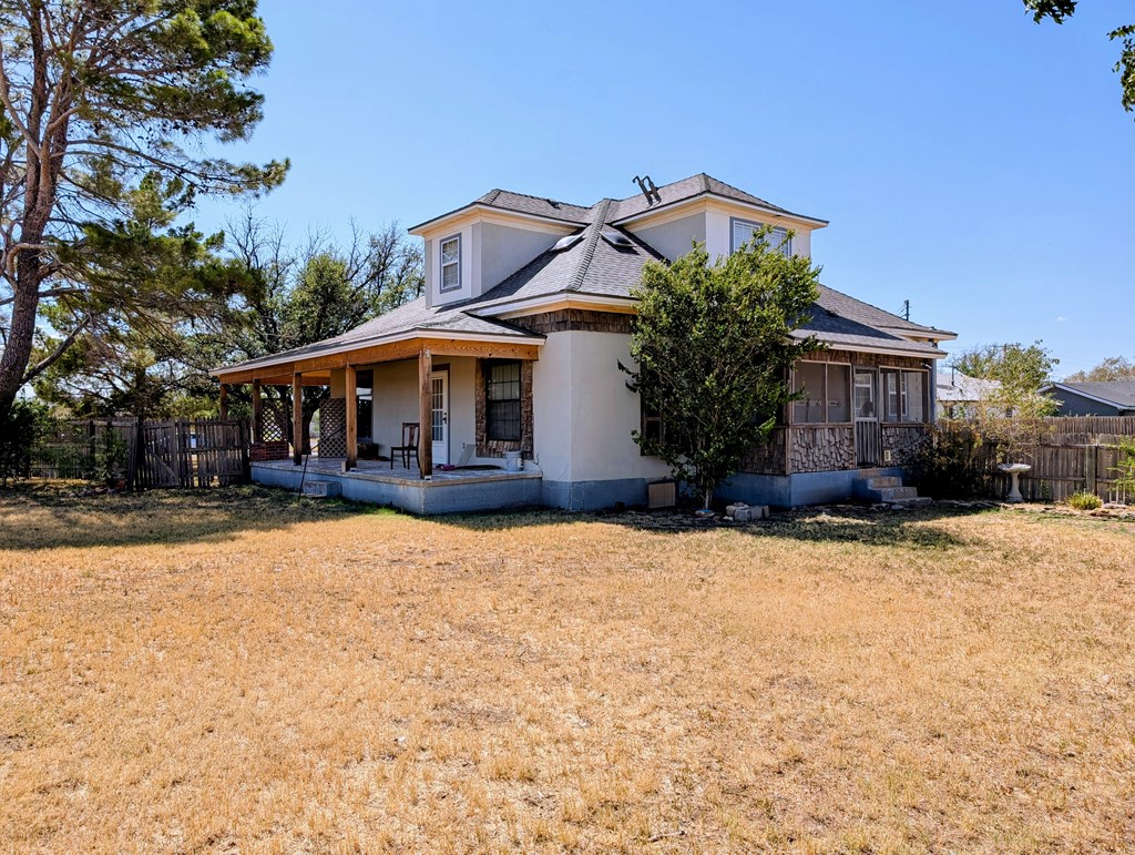 1801 Donley, Big Spring, TX 79720 — photo 3