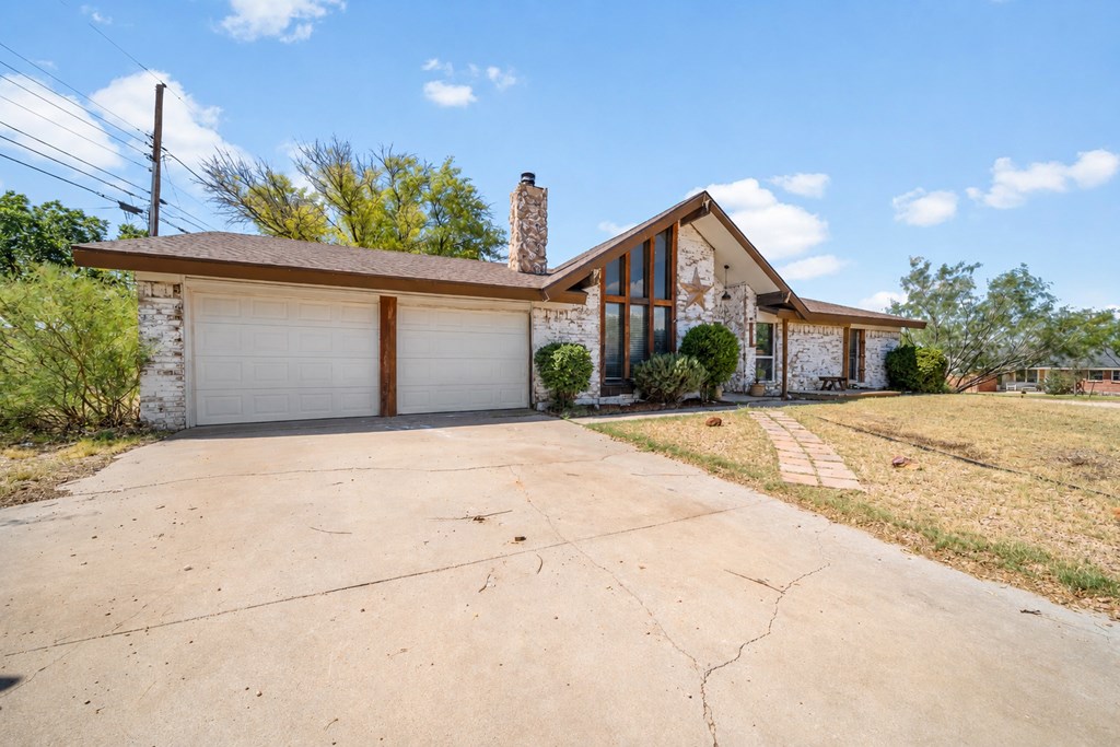 2101 Allendale Road, Big Spring, TX 79720 — photo 3
