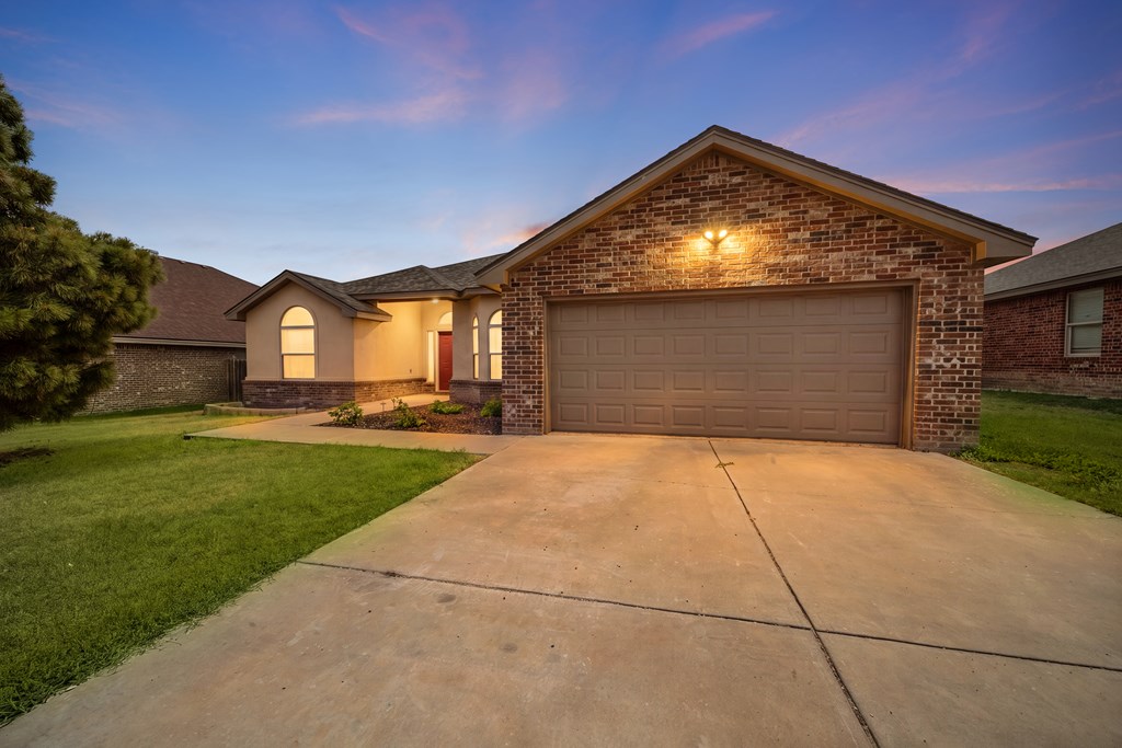 609 Baylor Boulevard, Big Spring, TX 79720 — photo 2