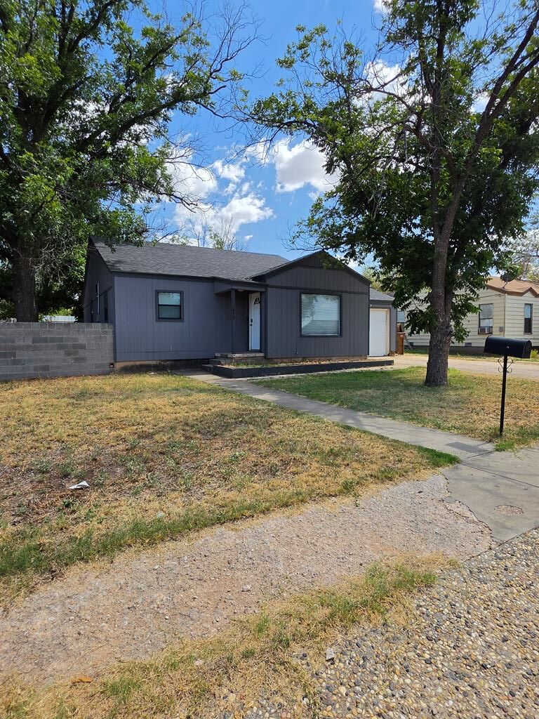 1410 Sycamore — photo