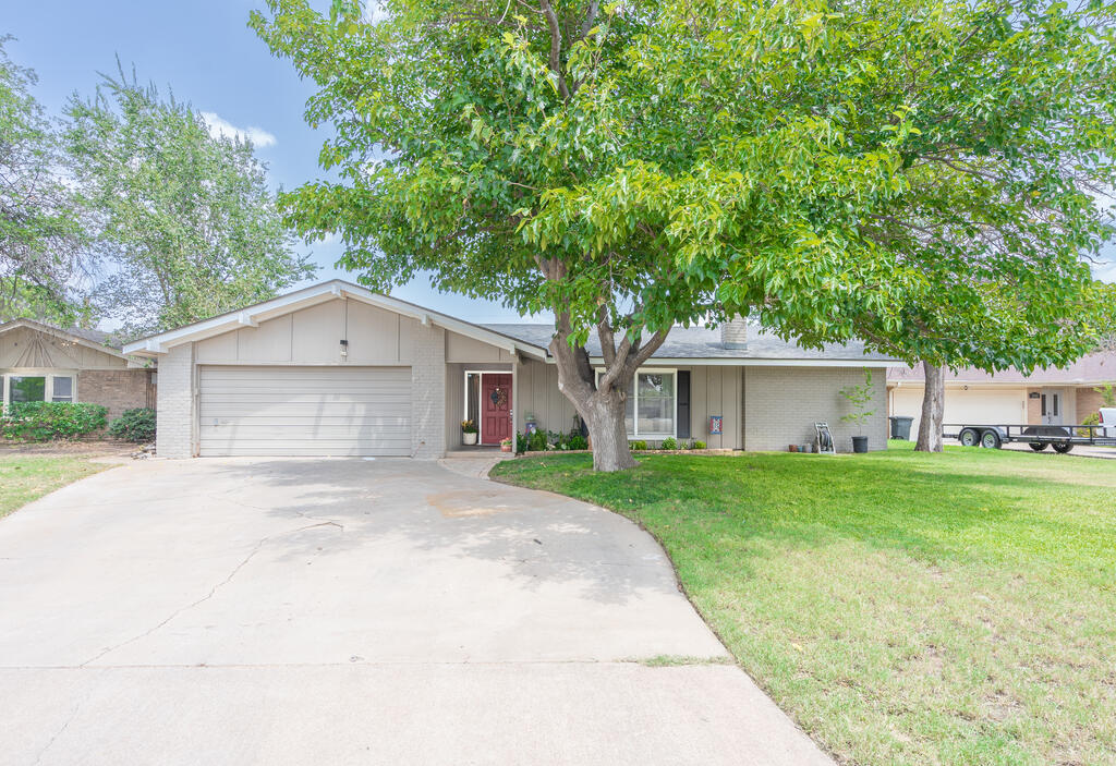 2604 Spartan Dr — photo
