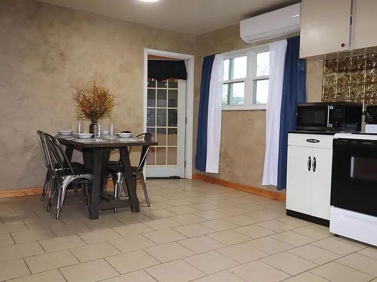 607 E 15th Street, Big Spring, TX 79720 — photo 2