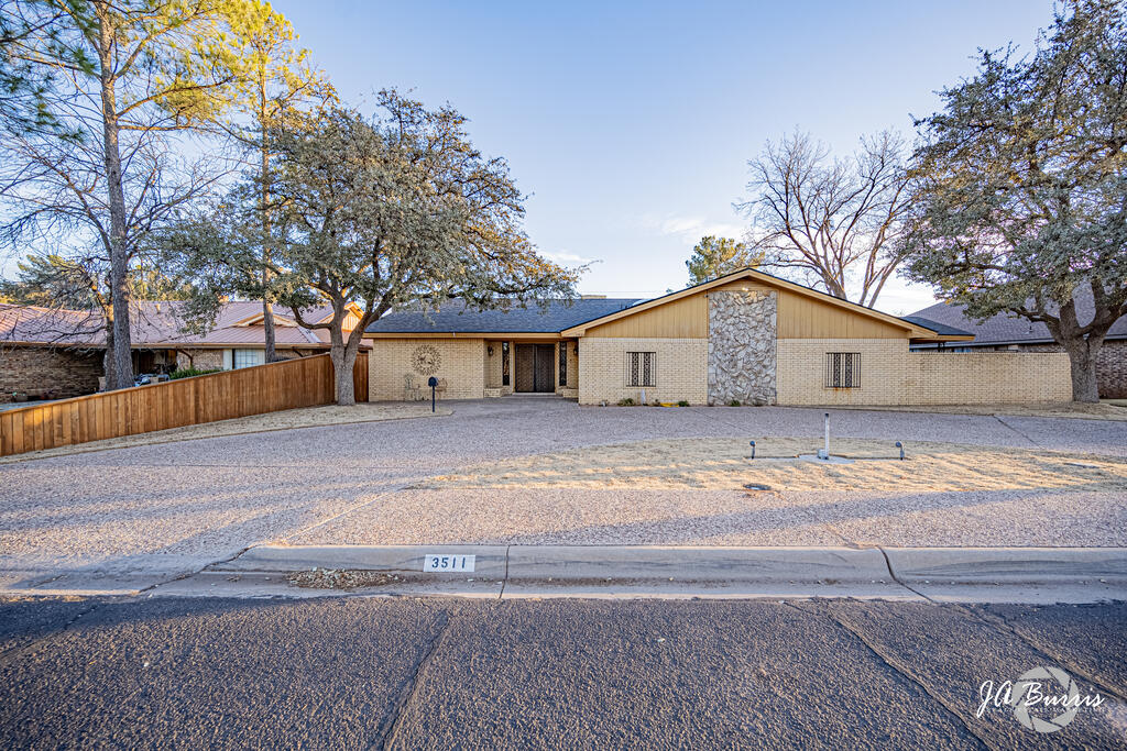 3511 Stanolind Ave — photo