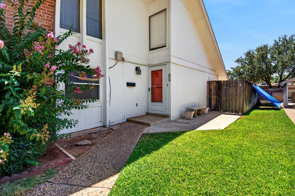 4736 Oakwood Drive Unit 1 Unit 1 a-1 — photo