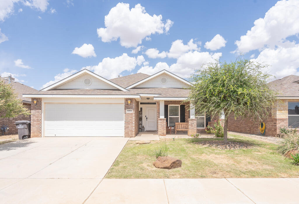6804 Cowboy Dr. — photo