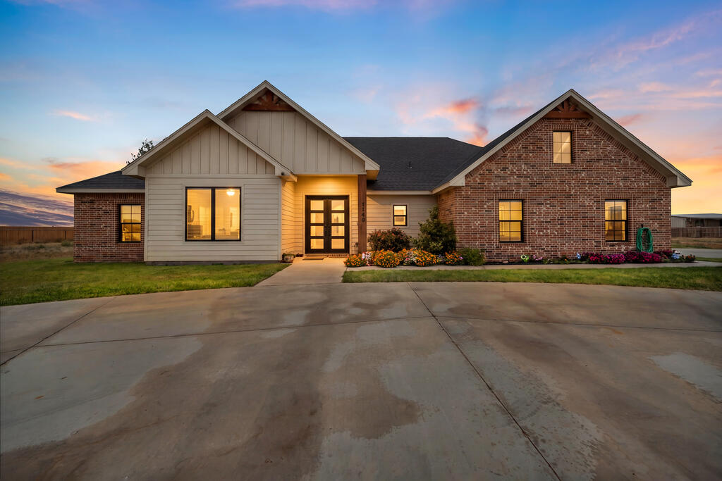 2506 County Rd 1041 — photo