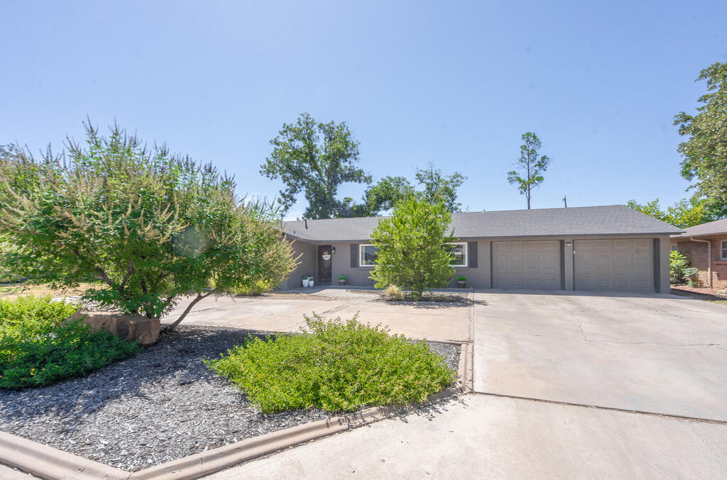2605 Fannin Ave — photo