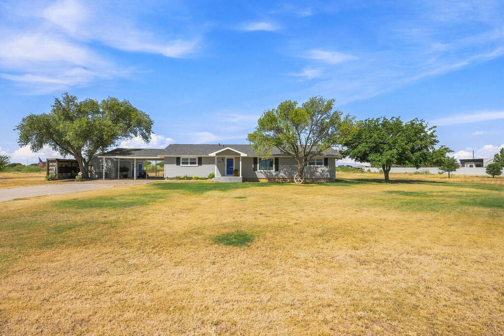 1210 S County Rd 1083 — photo