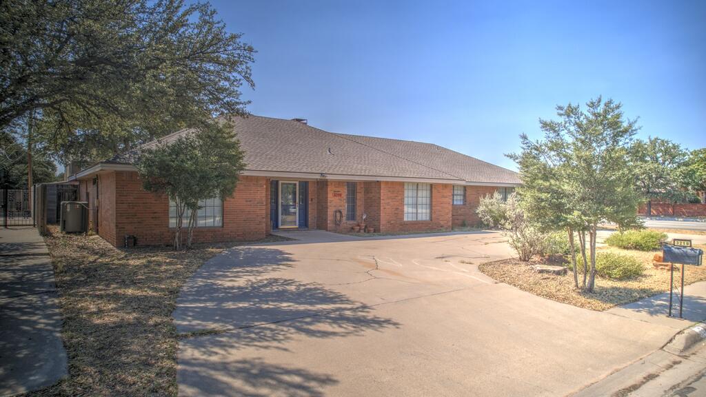 3219 Highsky Dr — photo