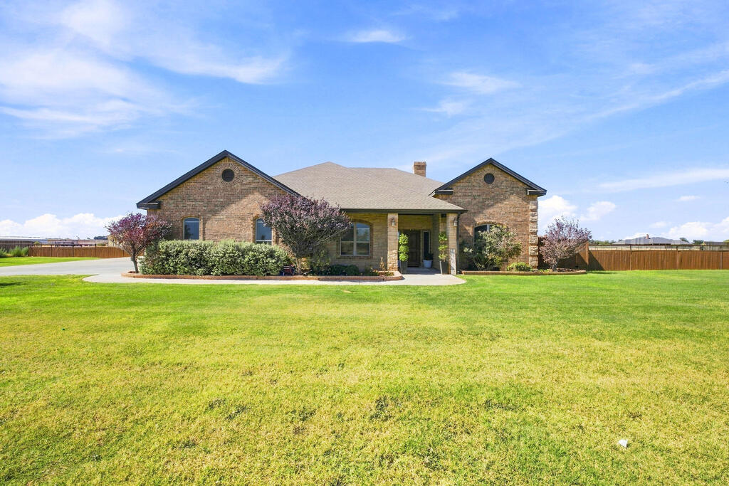 6401 E County Rd 110 — photo