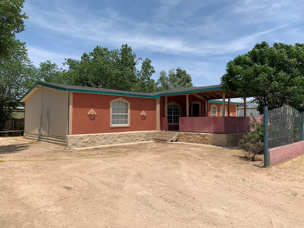 1418 W County Rd 116 — photo