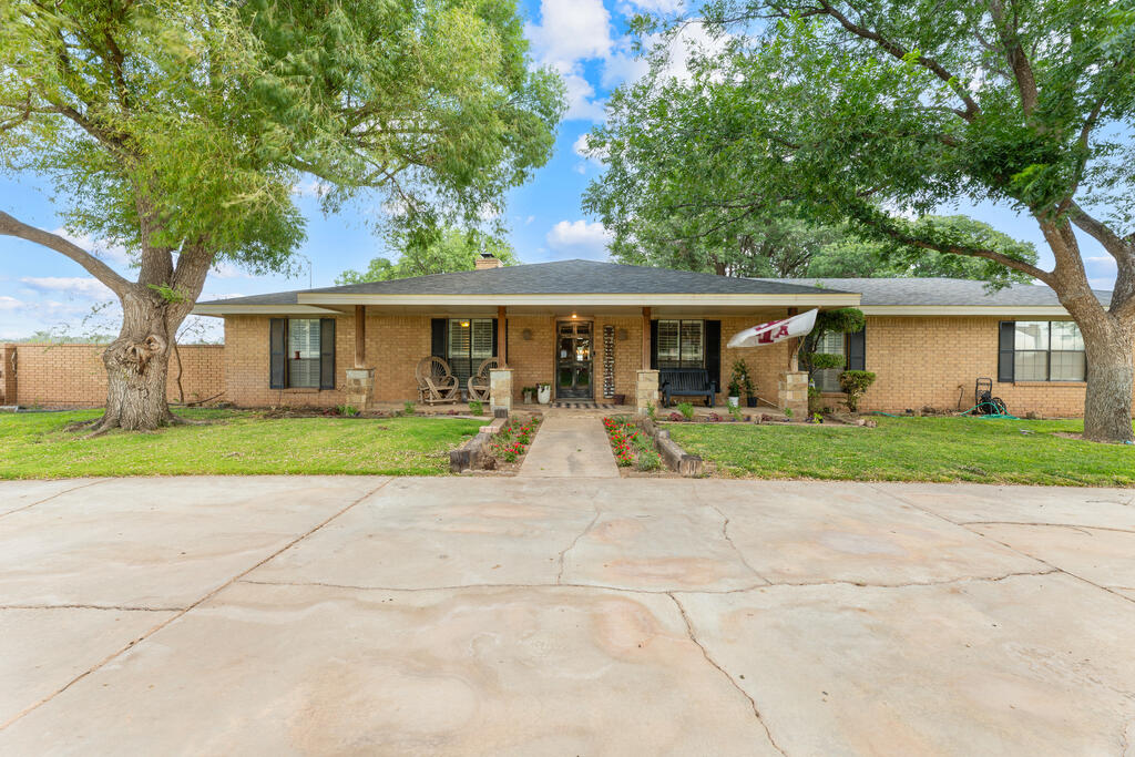 16032 N Dale Wade Ave — photo