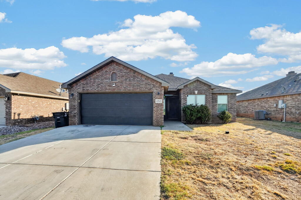 6702 Cattleman Dr — photo