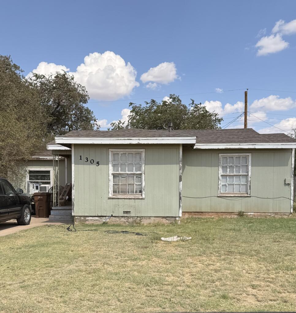 1305 Lamar Ave — photo