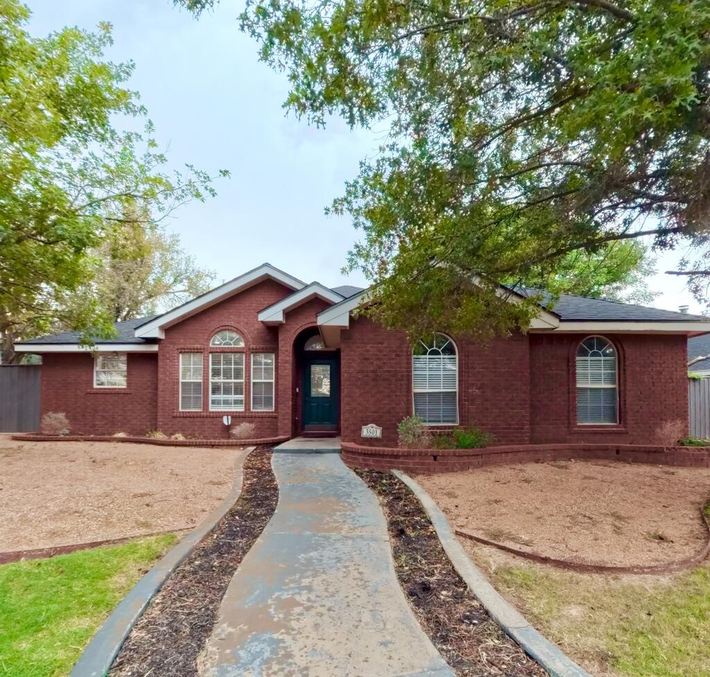 3501 Mark Lane — photo