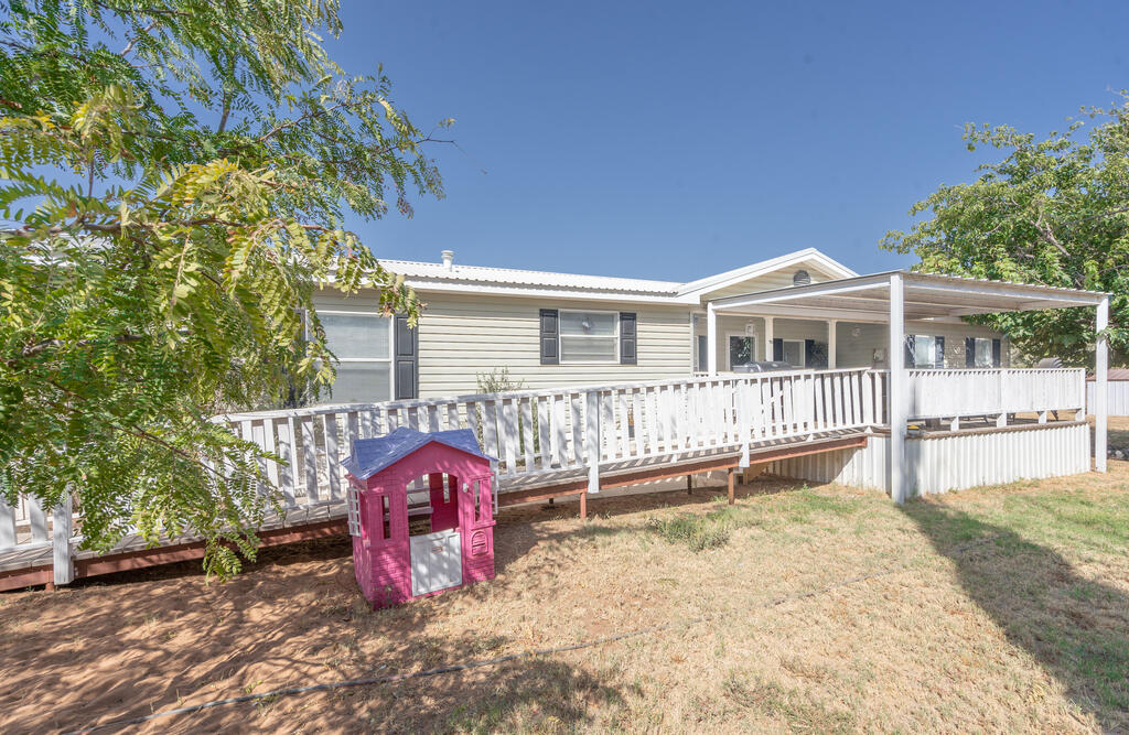 1606 W County Rd 134 — photo