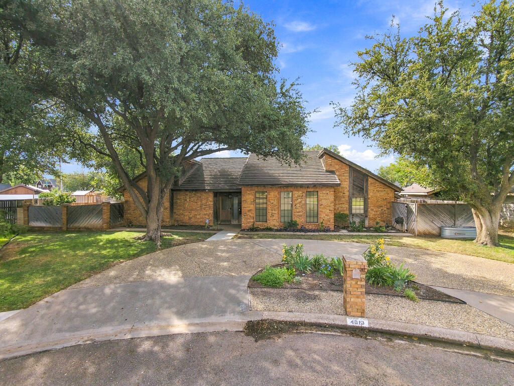 4013 Angelina Dr — photo