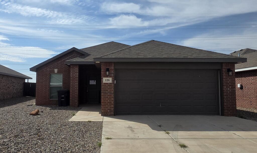 126 Pioneer Cir — photo