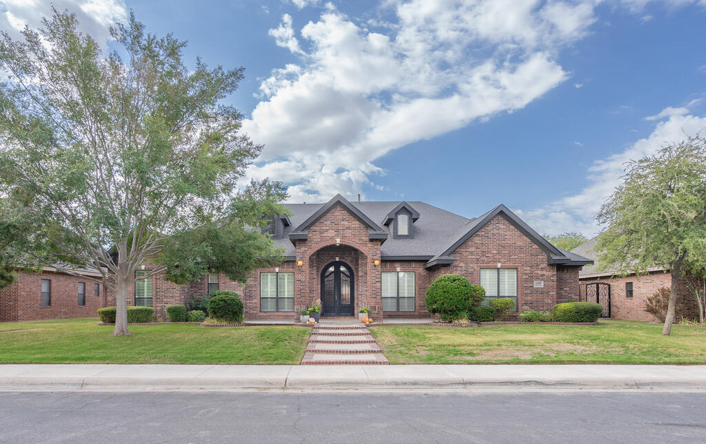 6305 Haywood Dr — photo