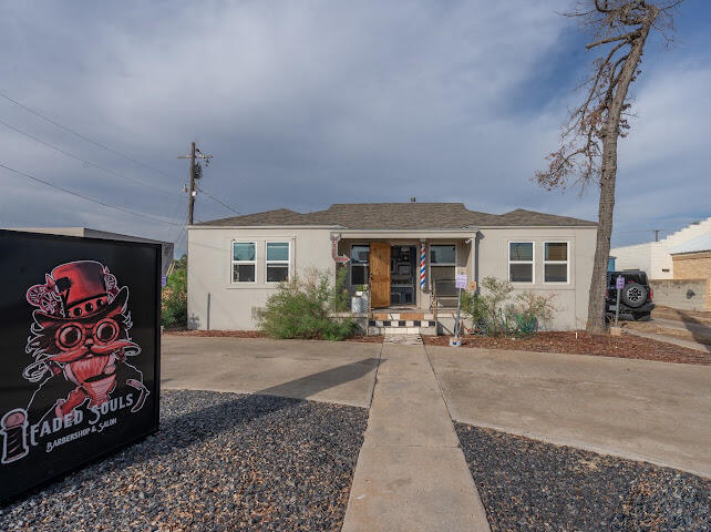 1107 N Big Spring St — photo