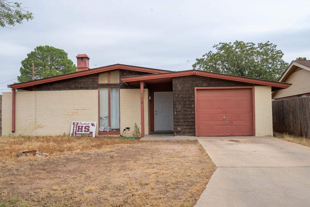 406 Sweetbriar Dr — photo