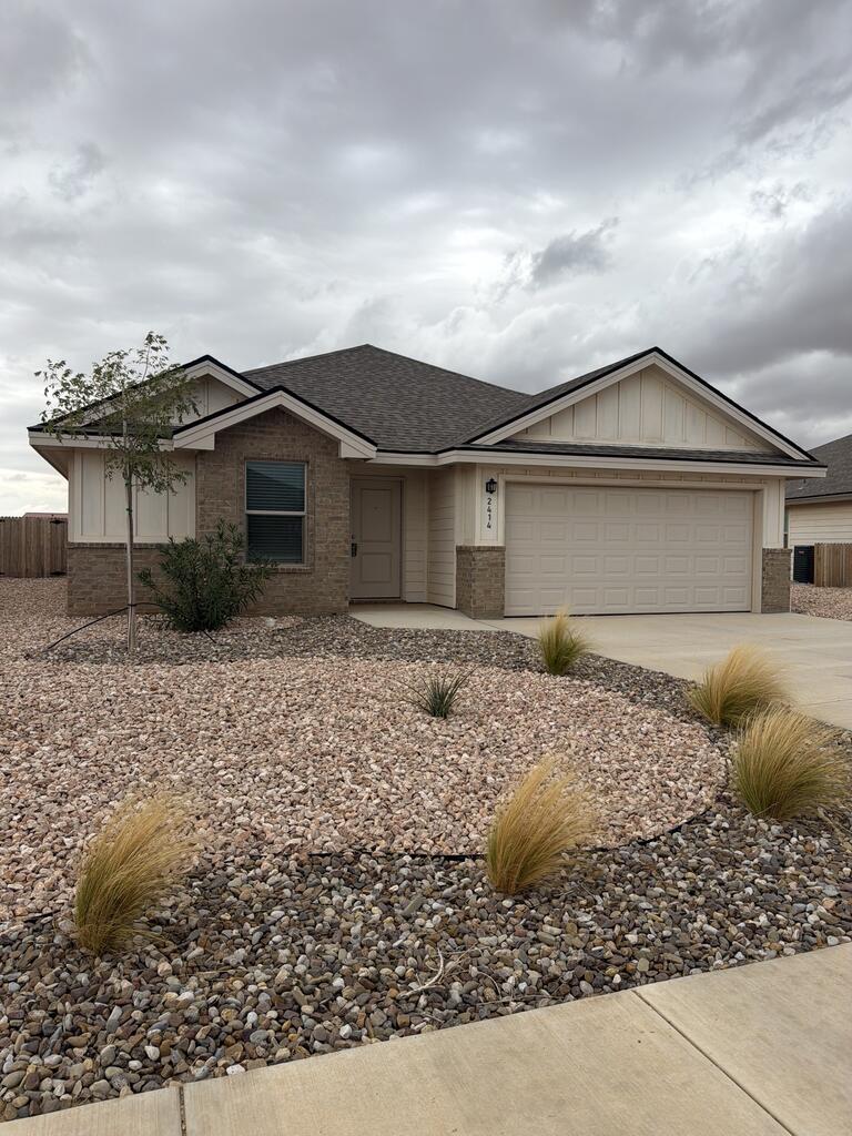 2414 S County Rd 1100 — photo