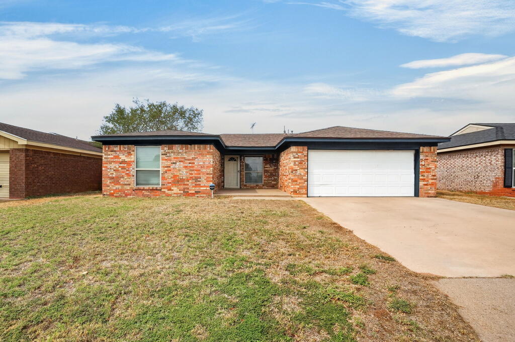 316 Willowood Dr — photo