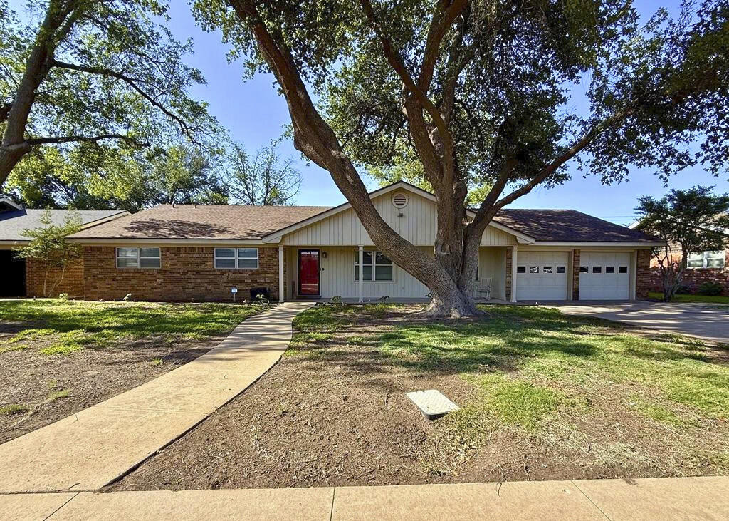 2507 Camarie Ave — photo