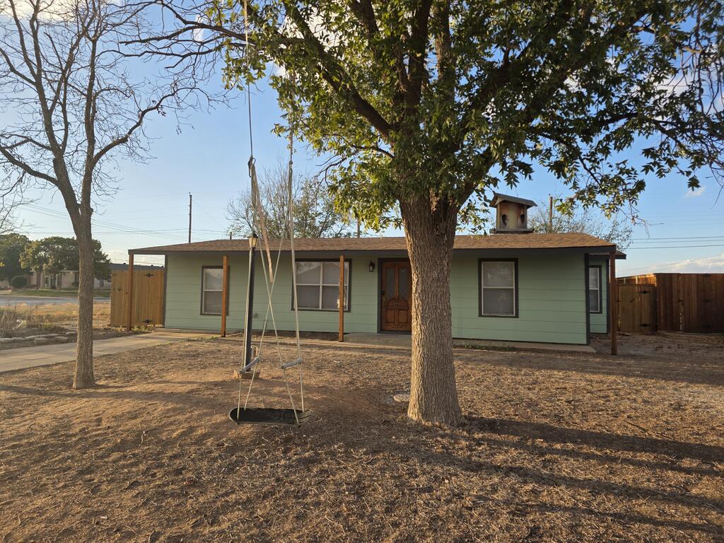 1103 E Pine, Midland, TX 79701 — photo 2