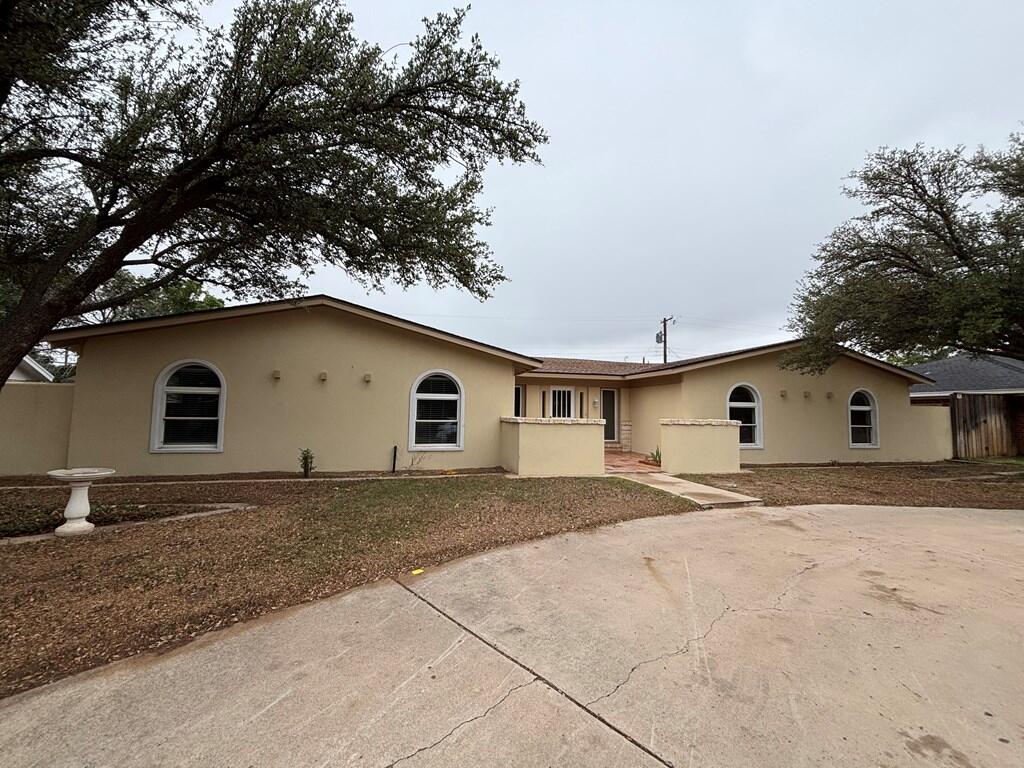 3303 Durant Dr — photo